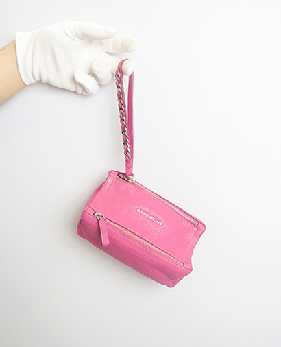 Pandora Wristlet, front view